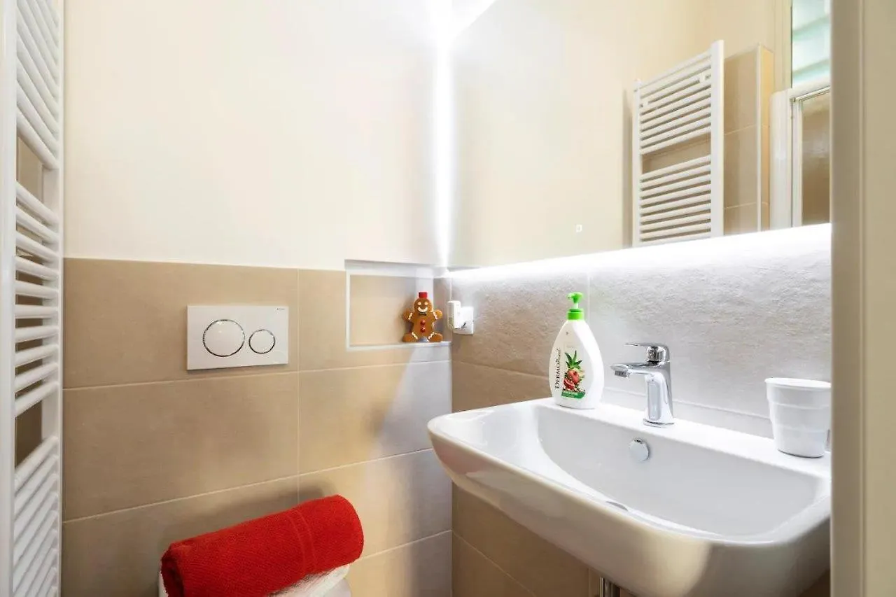Sweet Funicolare Apartment Bergamo 0*,  Italy